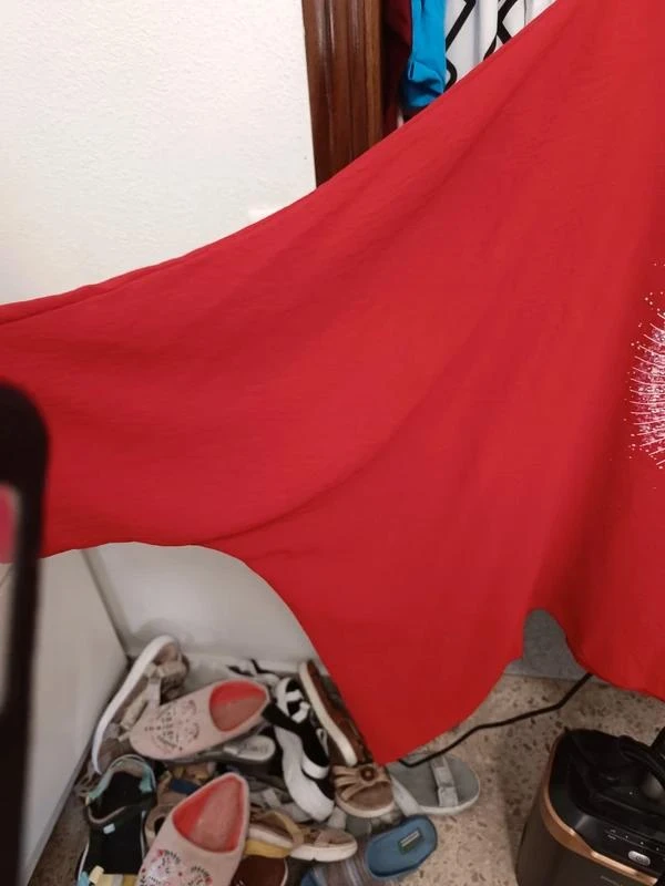Chemisier à paillettes rouge t 56 – photo 3